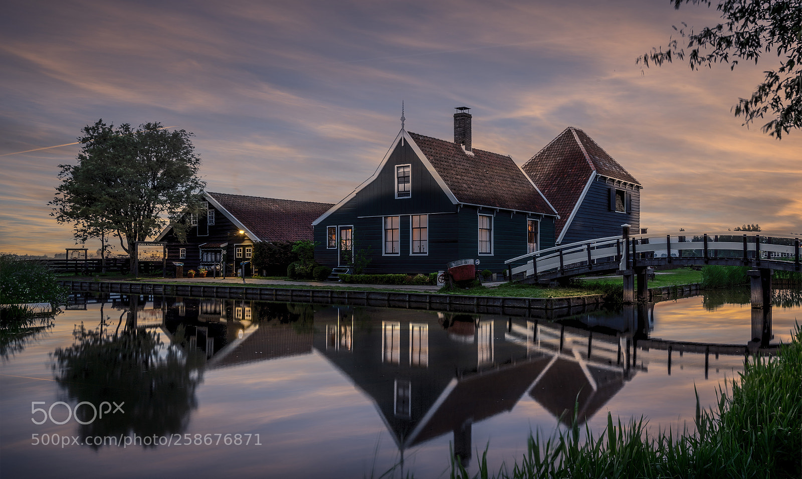 Sony a7 II sample photo. Dutch classic photography