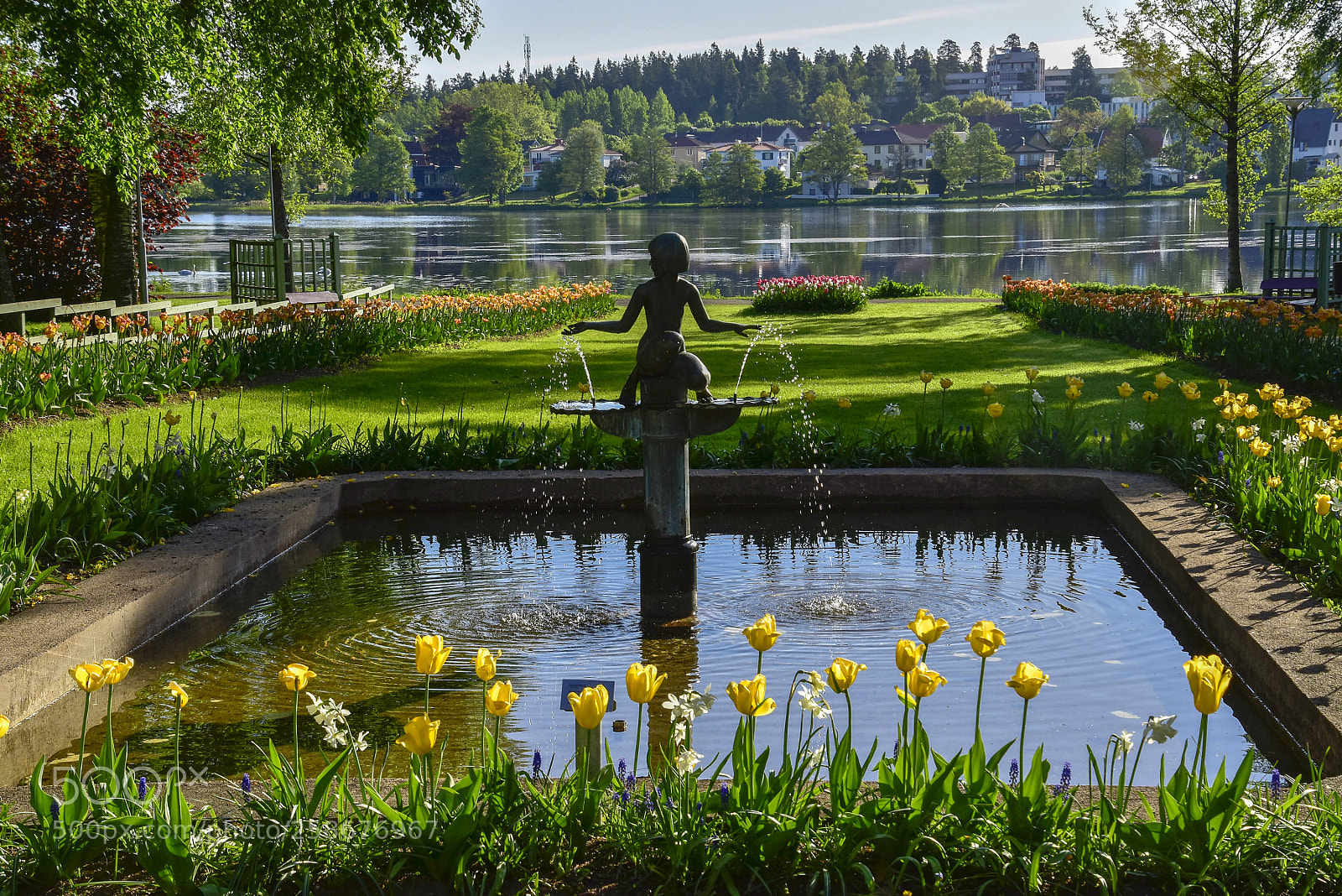 Nikon D5500 sample photo. Fonten photography
