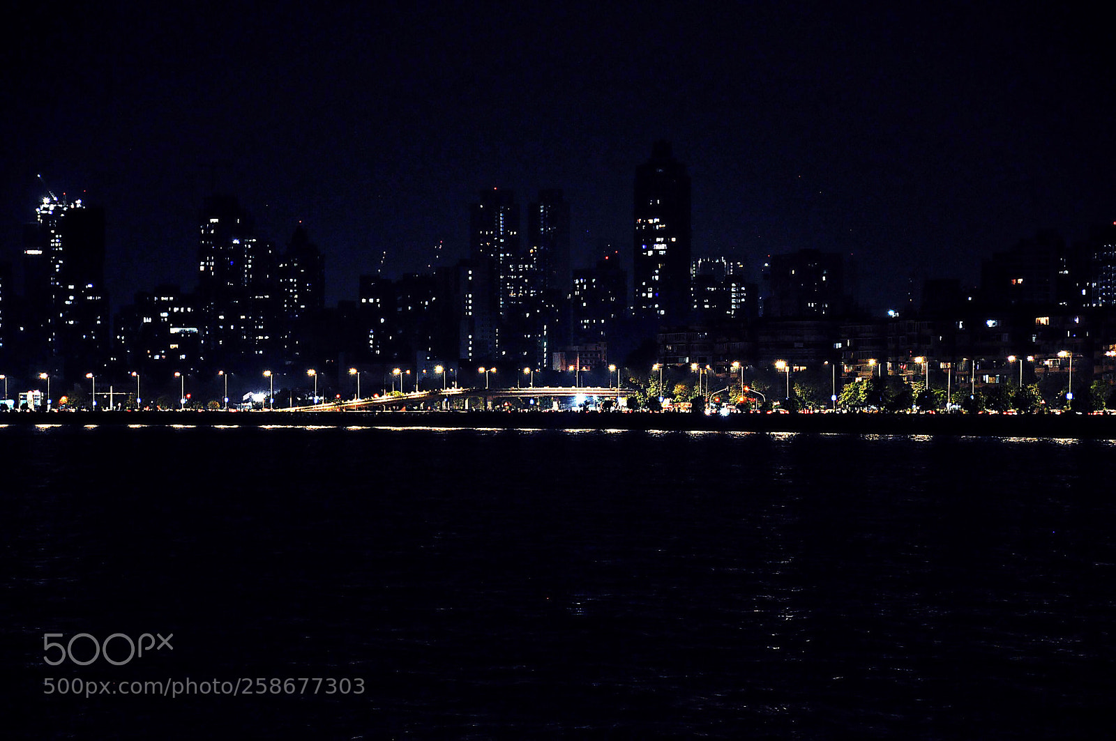 Nikon D90 sample photo. City lights photography