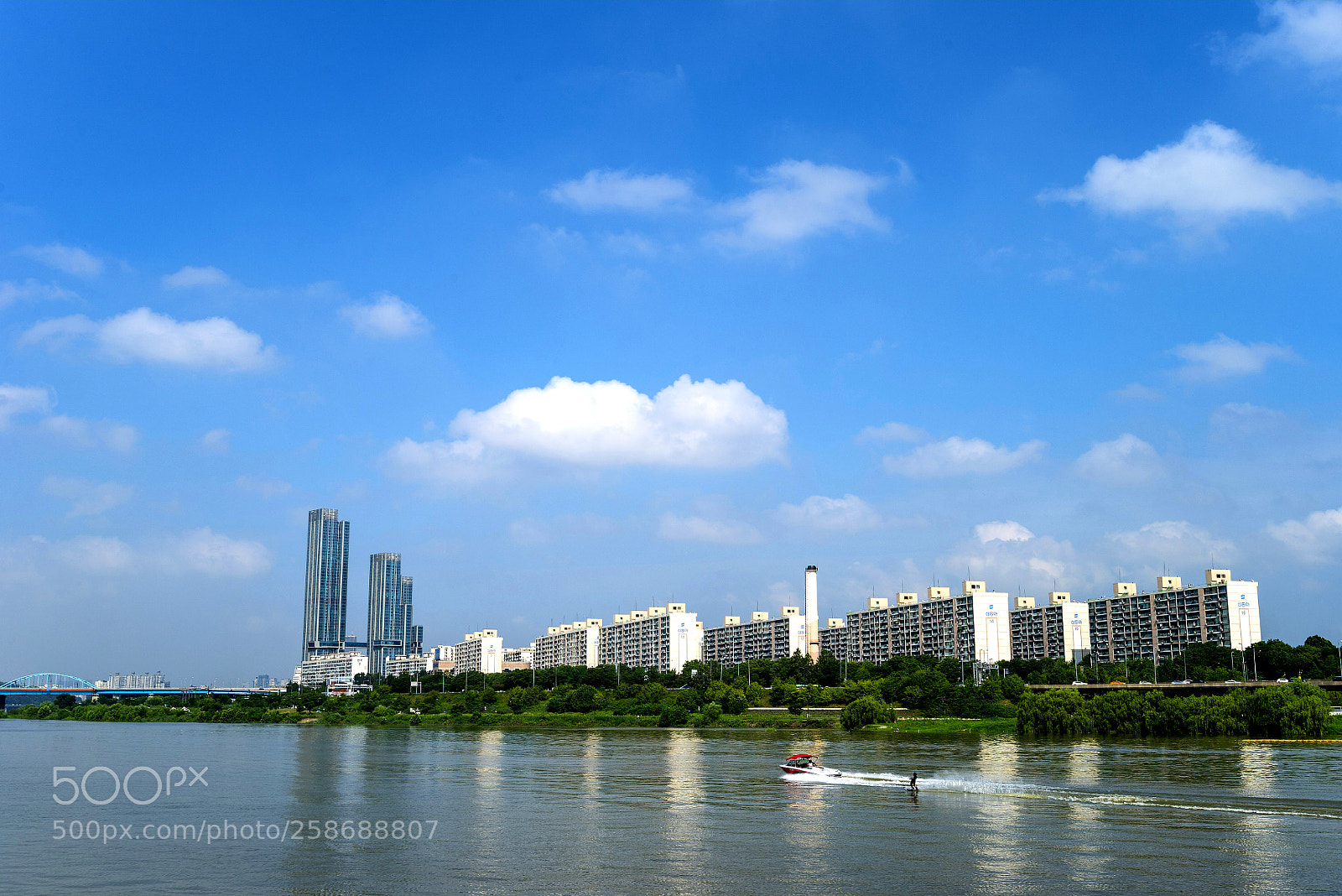 Pentax K-1 sample photo. Hanriver photography