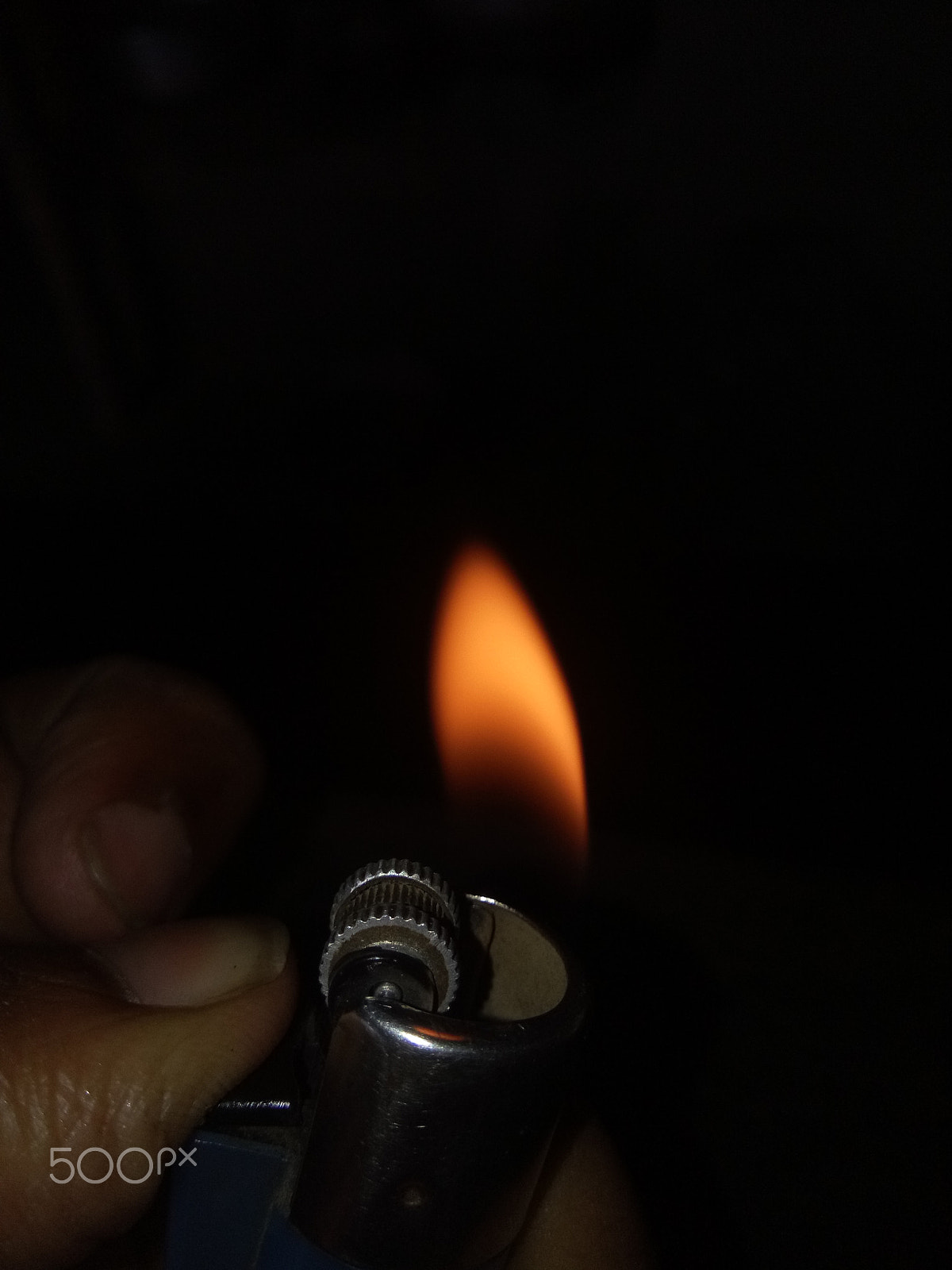 vivo 1714 sample photo. Gas lighter photography