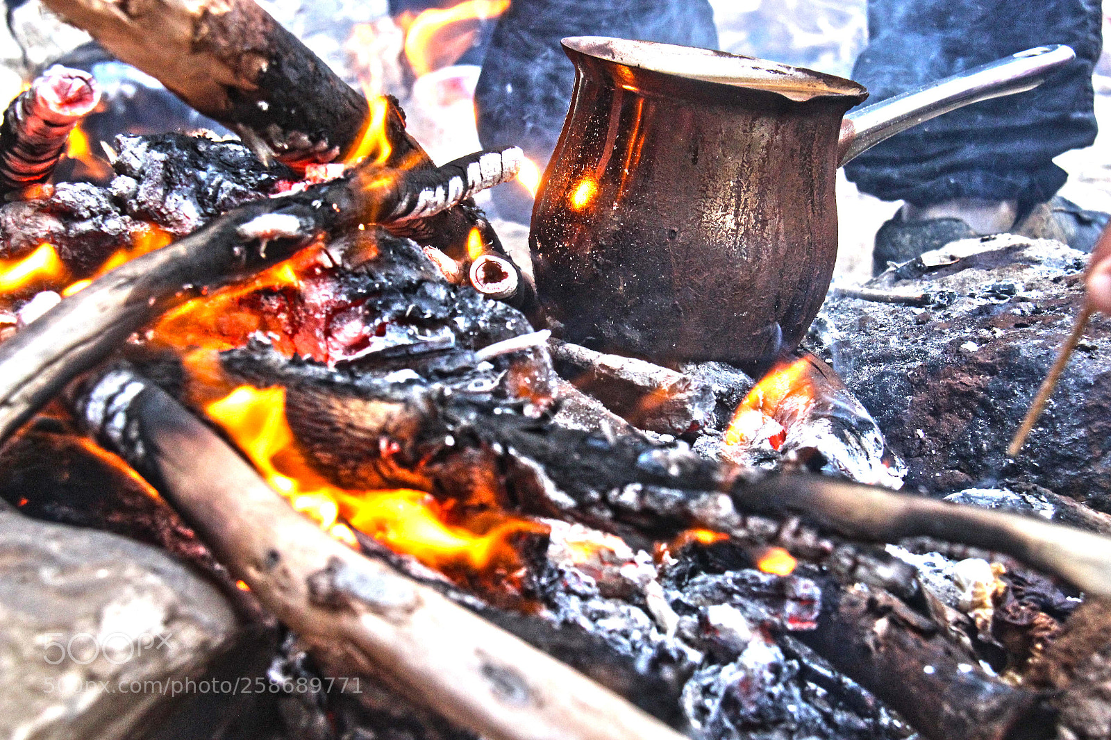 Canon EOS 600D (Rebel EOS T3i / EOS Kiss X5) sample photo. Coffee break ♥ photography