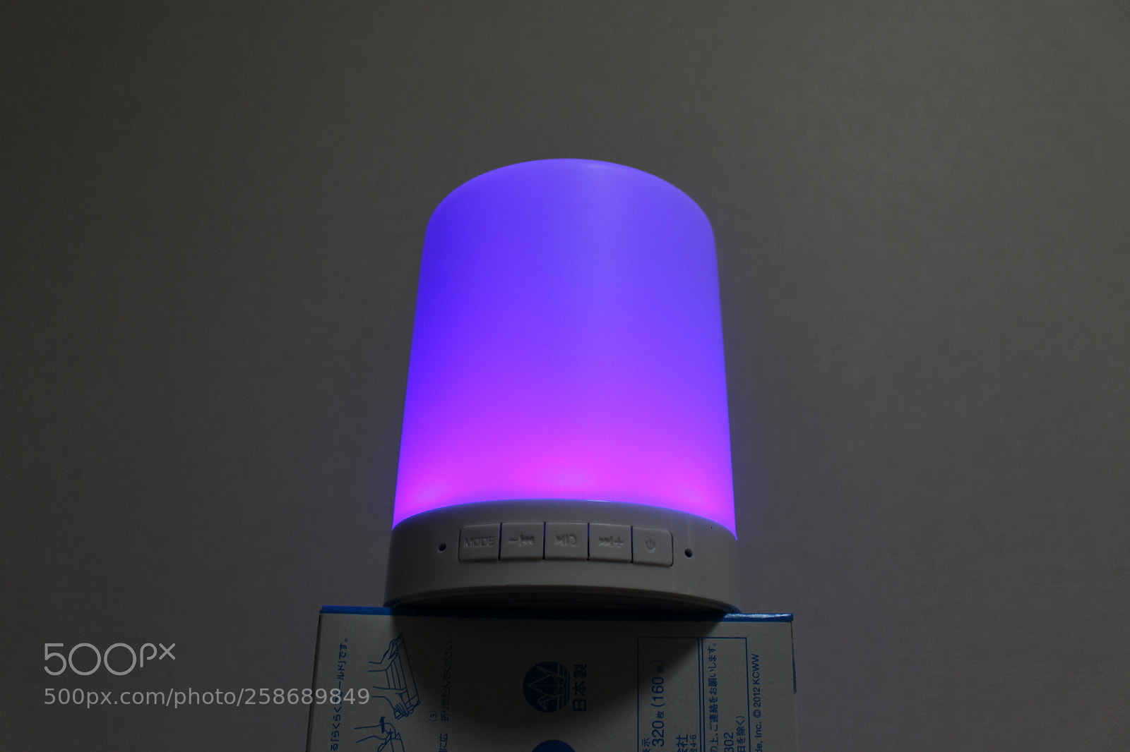 Canon EOS 100D (EOS Rebel SL1 / EOS Kiss X7) sample photo. Low angle shots photography