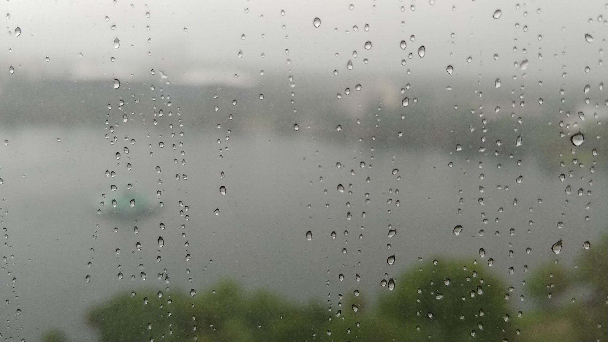 LG V30 sample photo. Dreary day in o-town photography