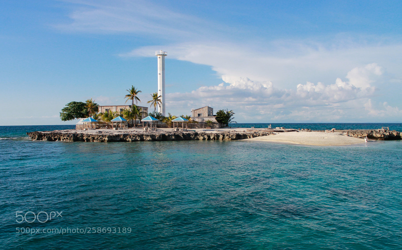 Canon EOS 1100D (EOS Rebel T3 / EOS Kiss X50) sample photo. Capitancillo islet lighthouse photography