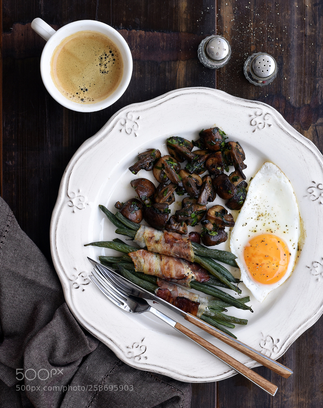 Nikon D5600 sample photo. Breakfast - green beans photography