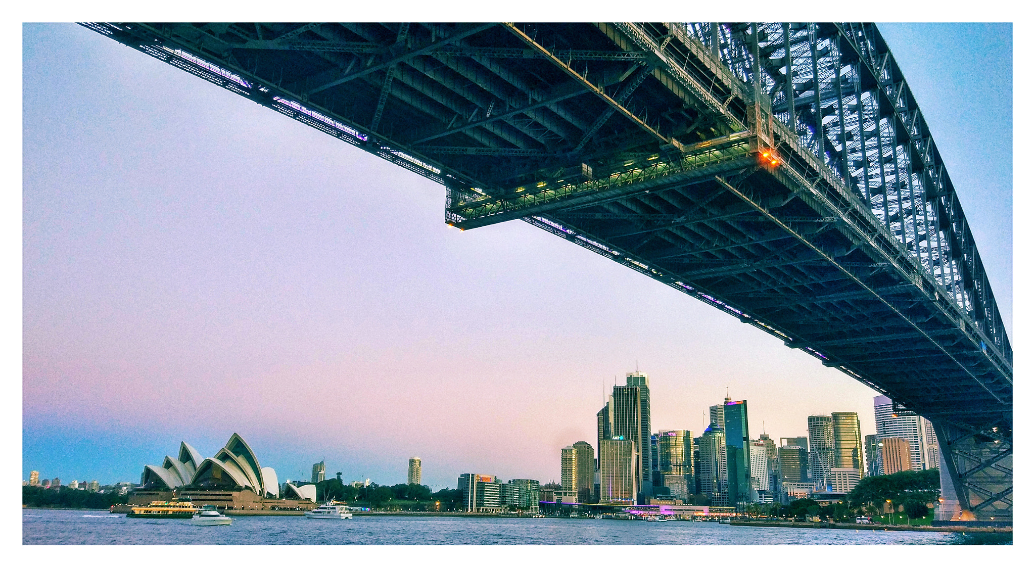 Xiaomi MI 5 sample photo. Opera house photography