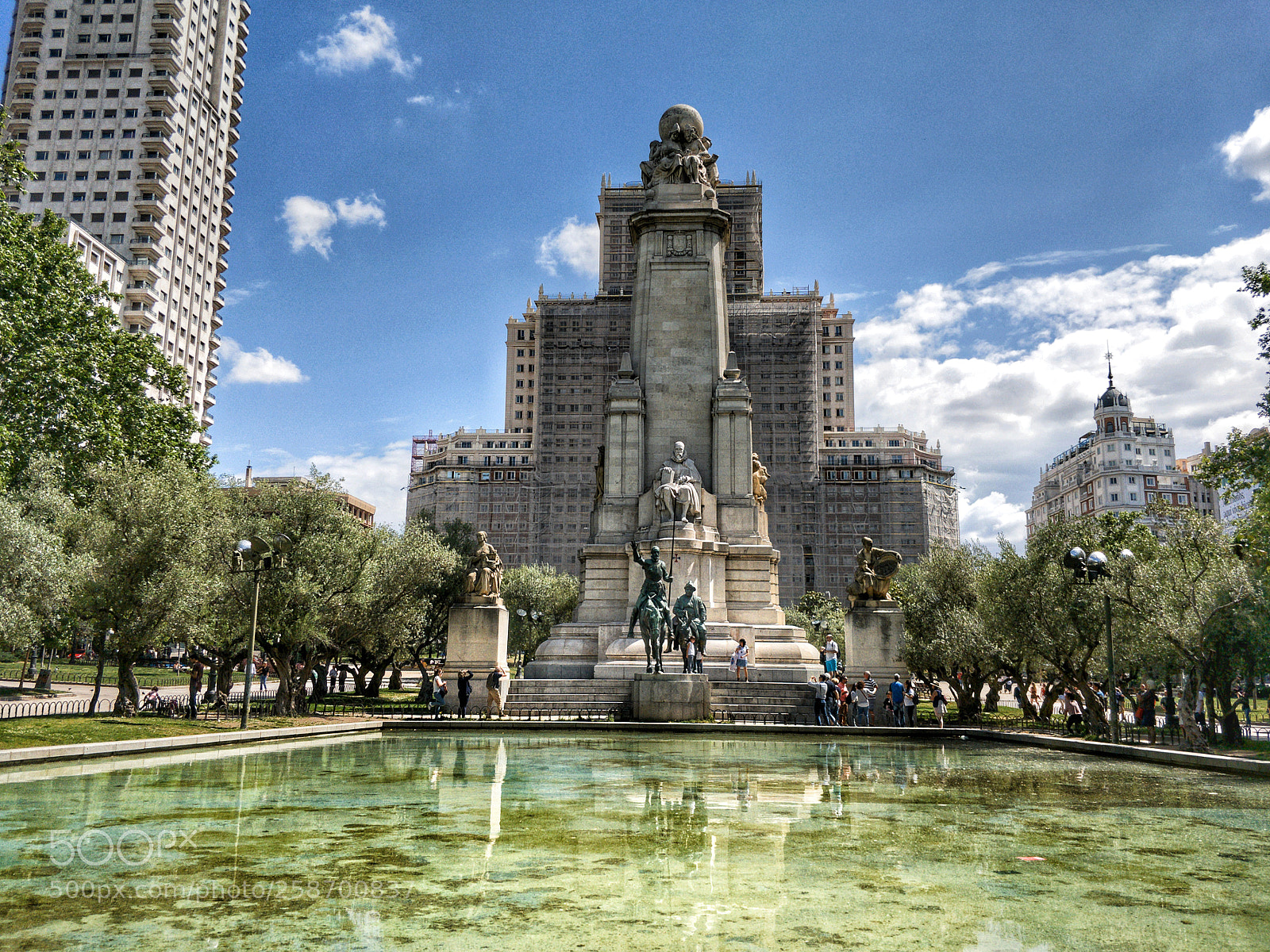 OnePlus 5T sample photo. Madrid photography