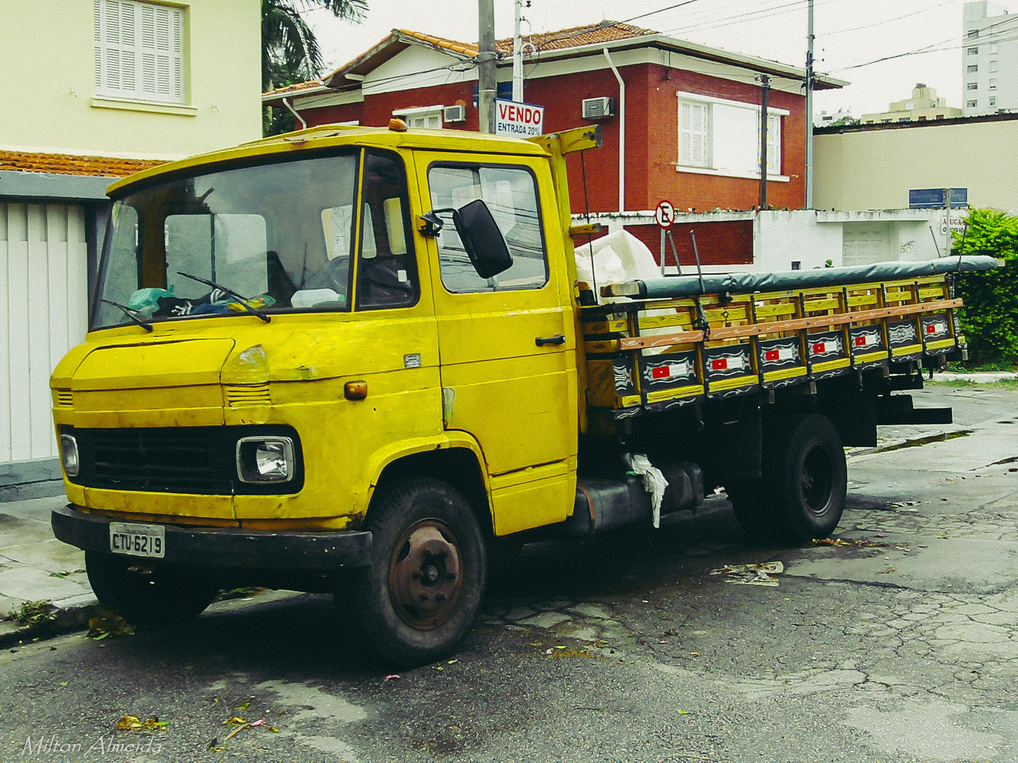 Kodak ZX1 POCKET VIDEO CAMERA sample photo. Old truck photography