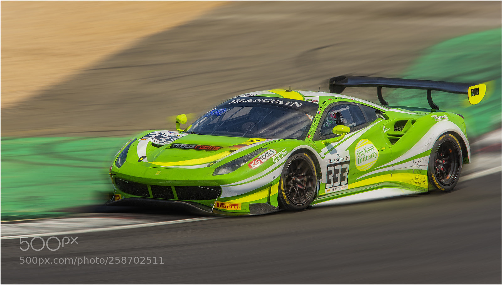 Canon EOS-1D X Mark II sample photo. Blancpain ferrari 488 gt3 photography