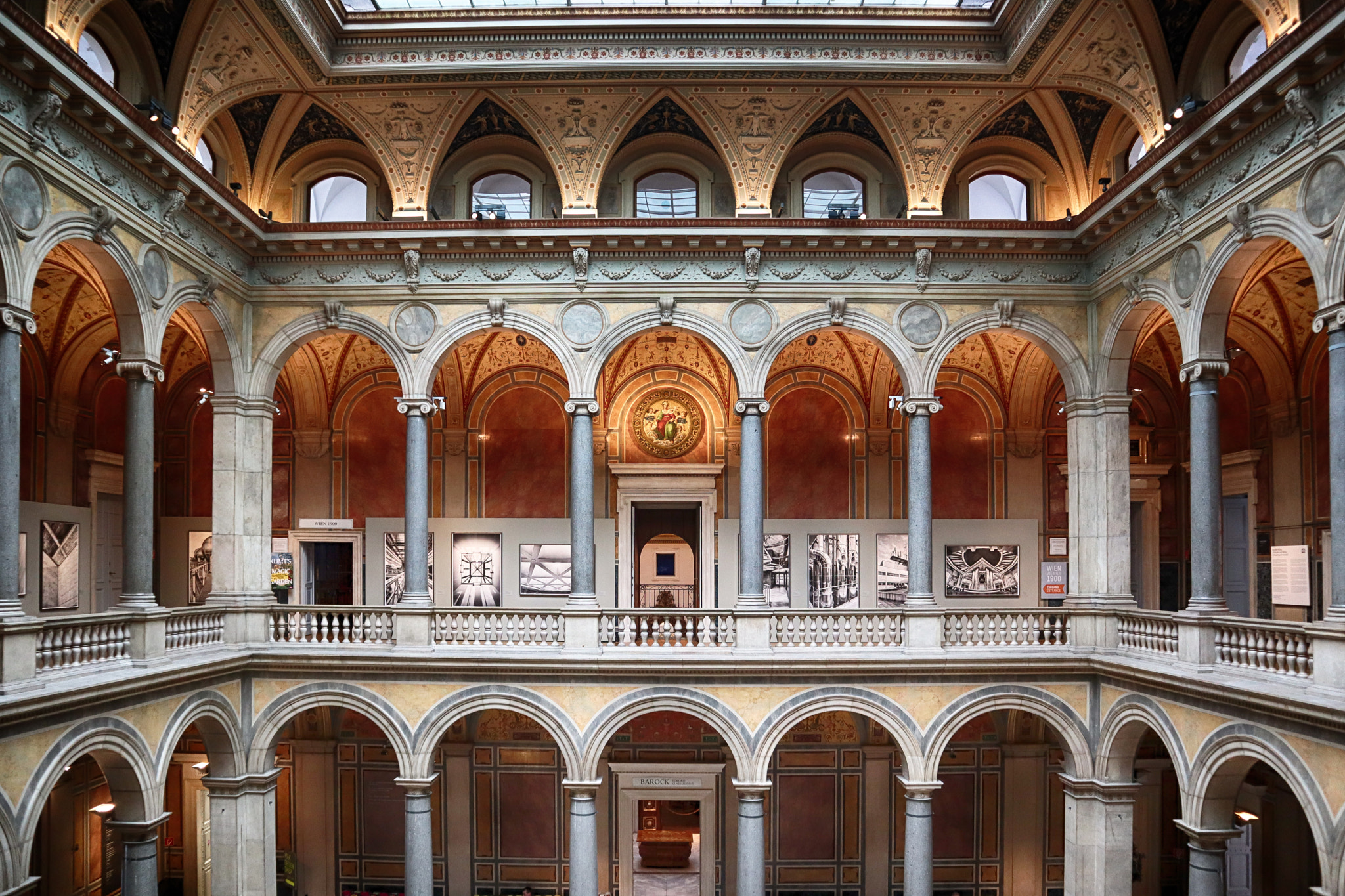 Canon EOS M50 (EOS Kiss M) sample photo. Vienna: museum für angewandte kunst (mak) photography
