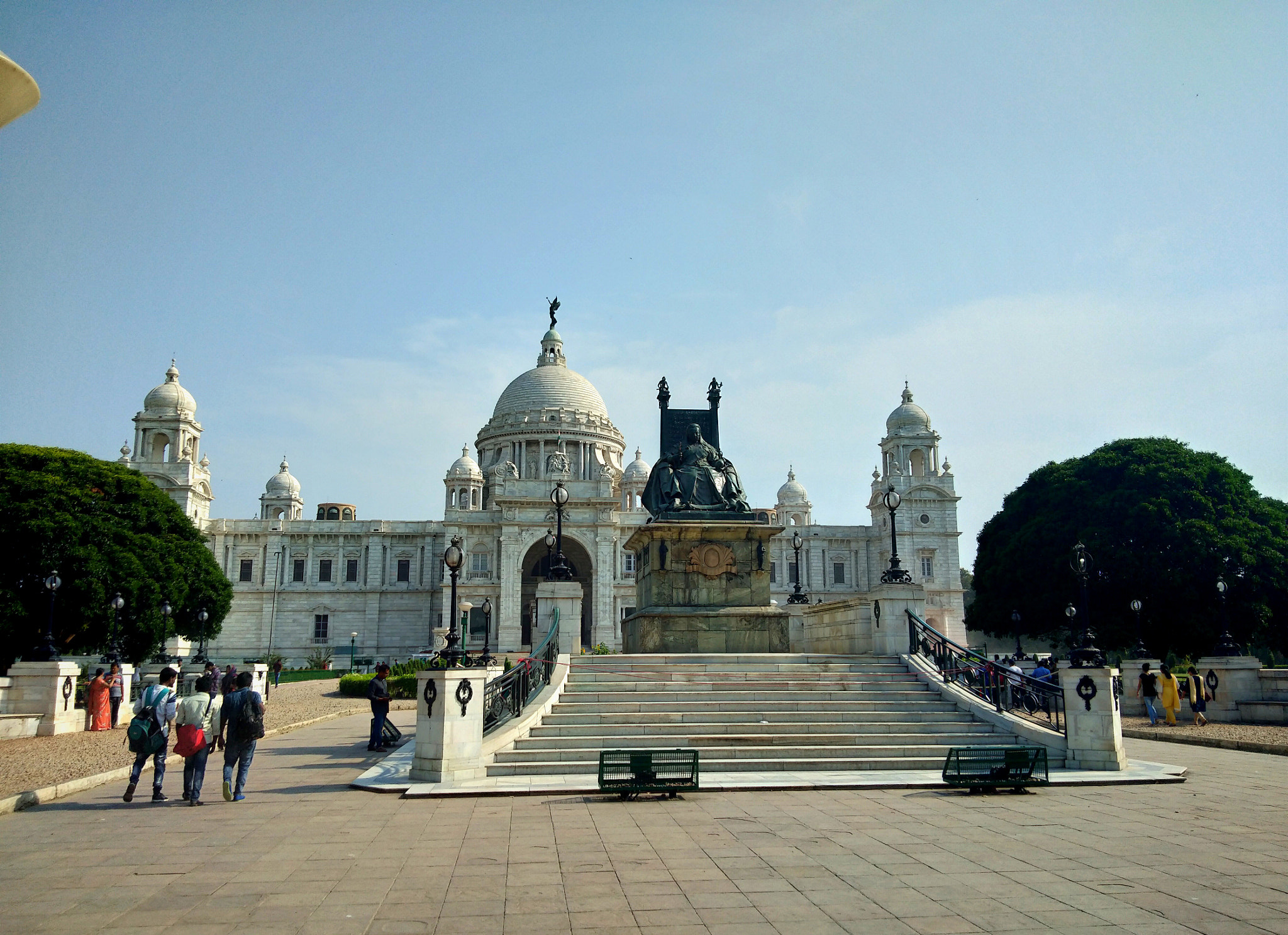 vivo V9 6GB sample photo. The victoria memorial photography