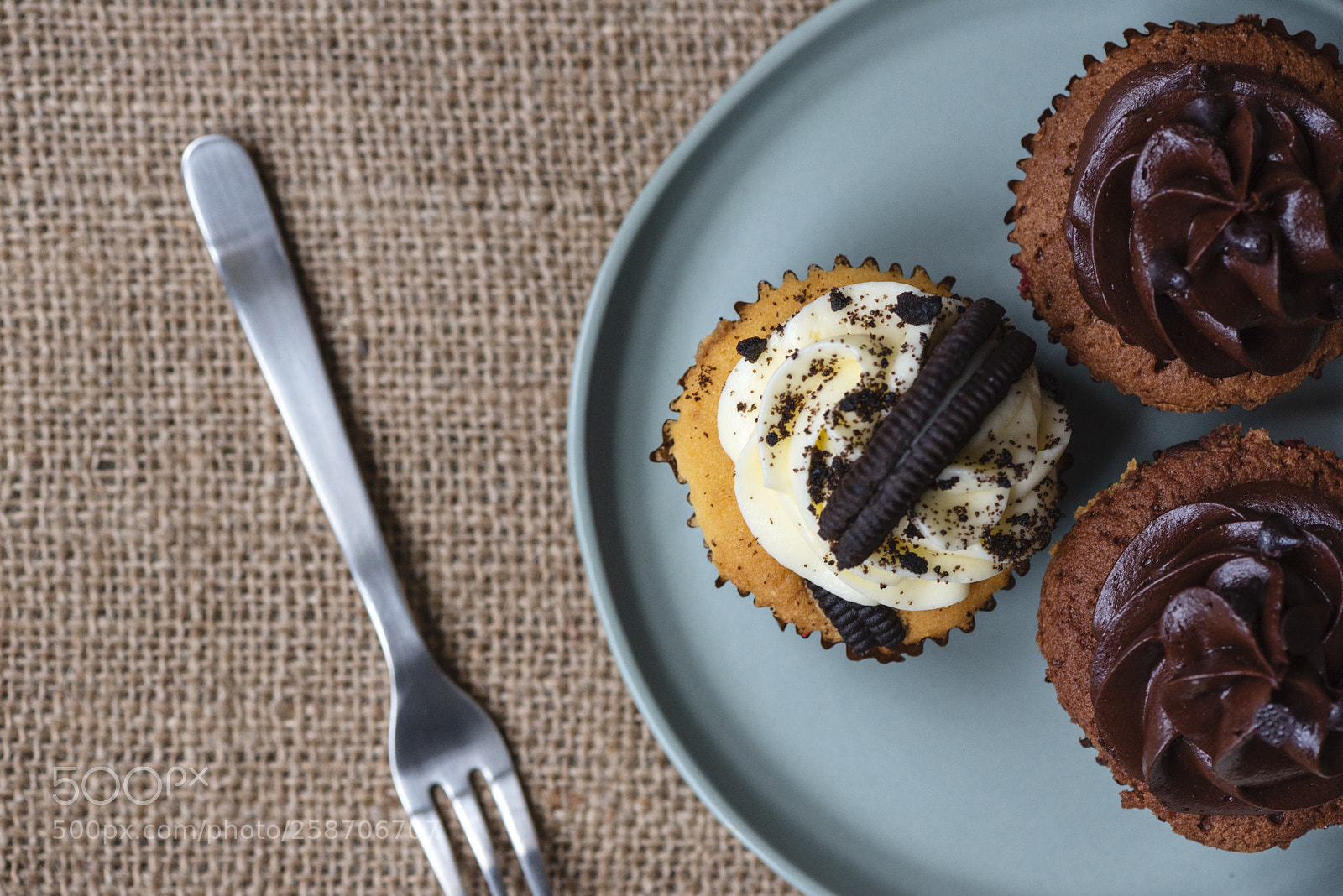 Nikon D750 sample photo. Delicious cupcakes on the photography