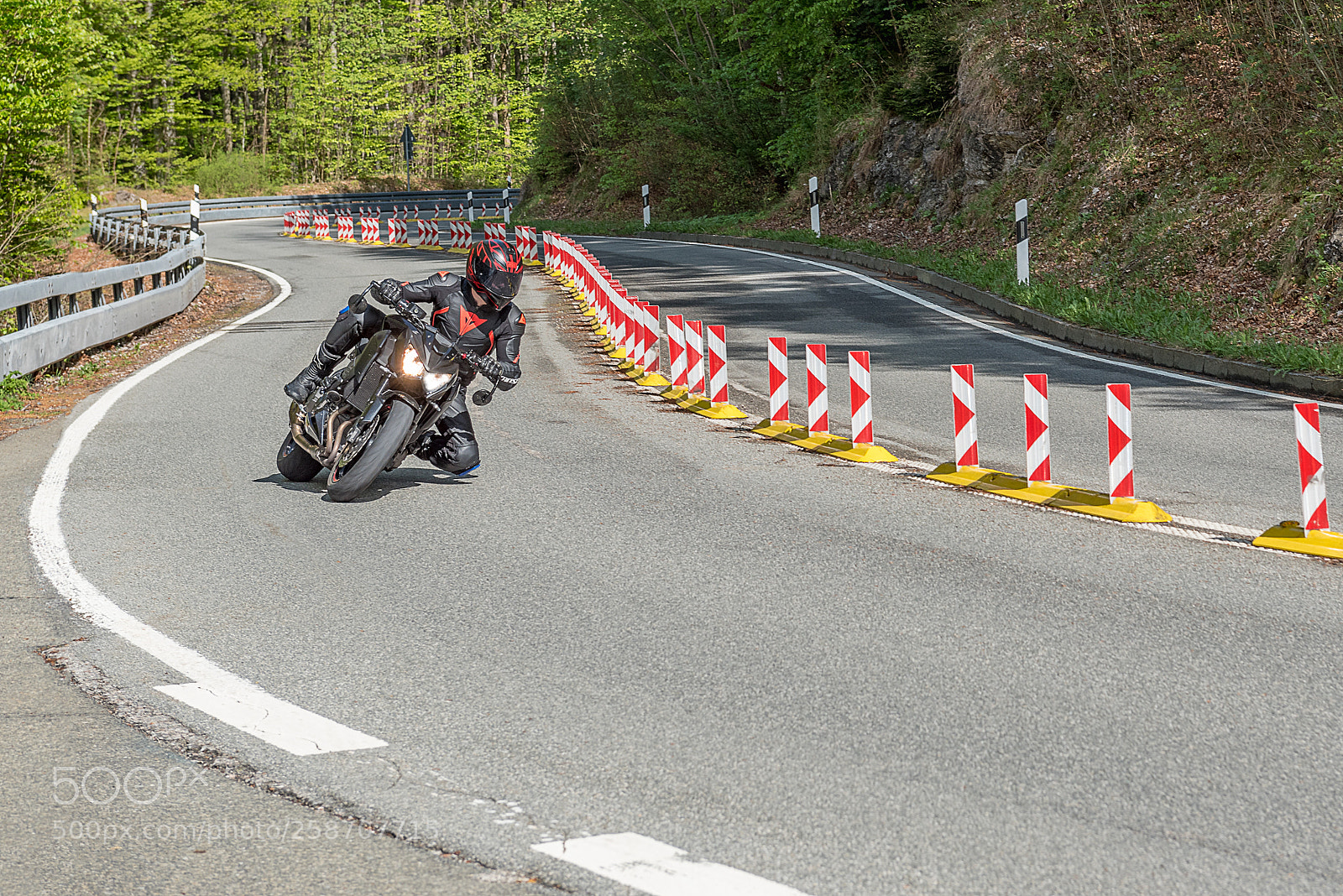 Nikon D750 sample photo. Cyclist at border line photography