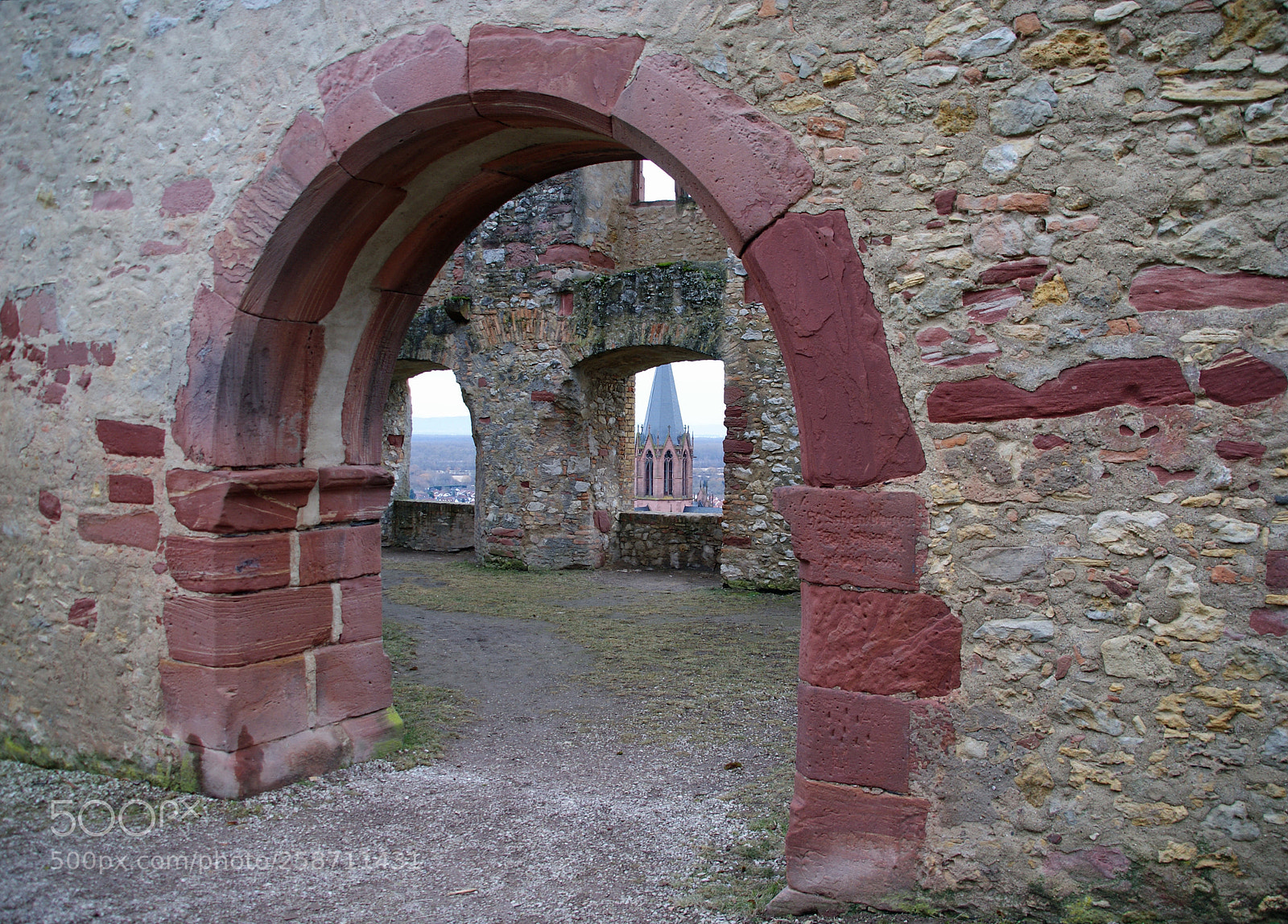 Sony Alpha DSLR-A300 sample photo. Burg landskrone photography