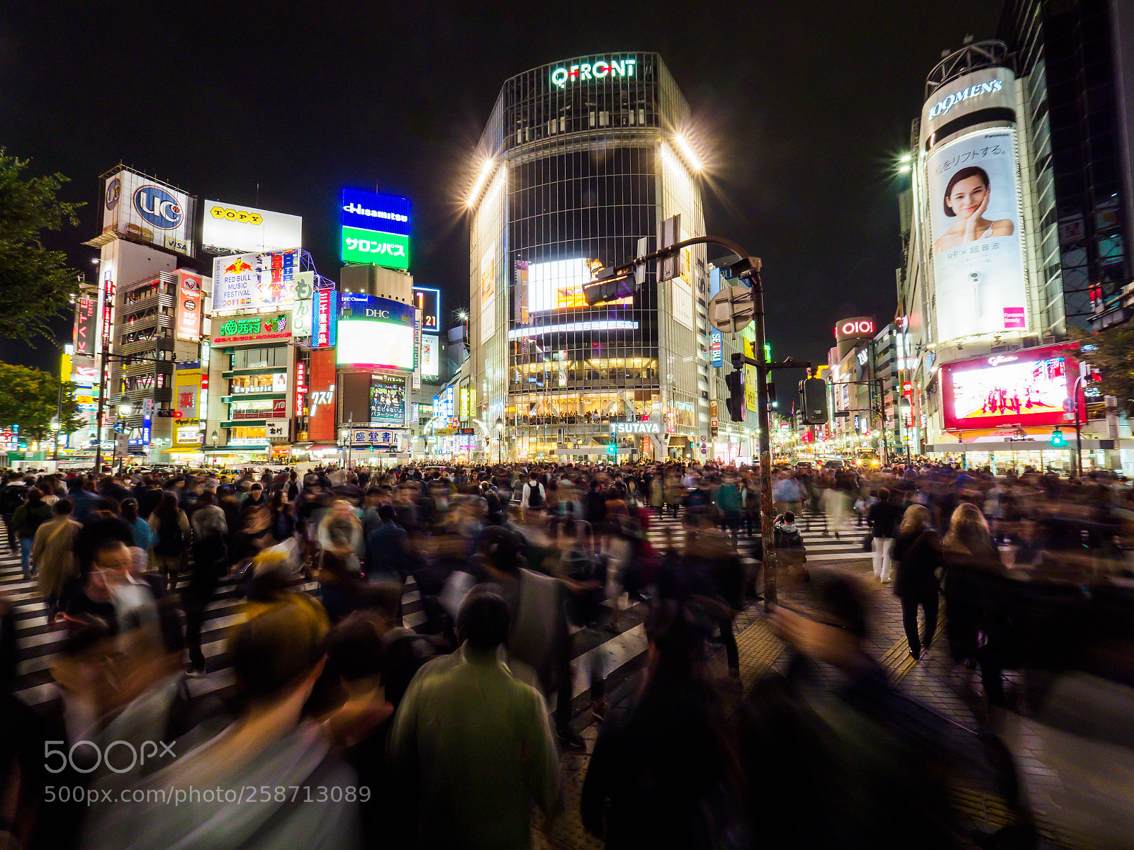 Olympus OM-D E-M1 Mark II sample photo. Cruce de shibuya (tokio) photography