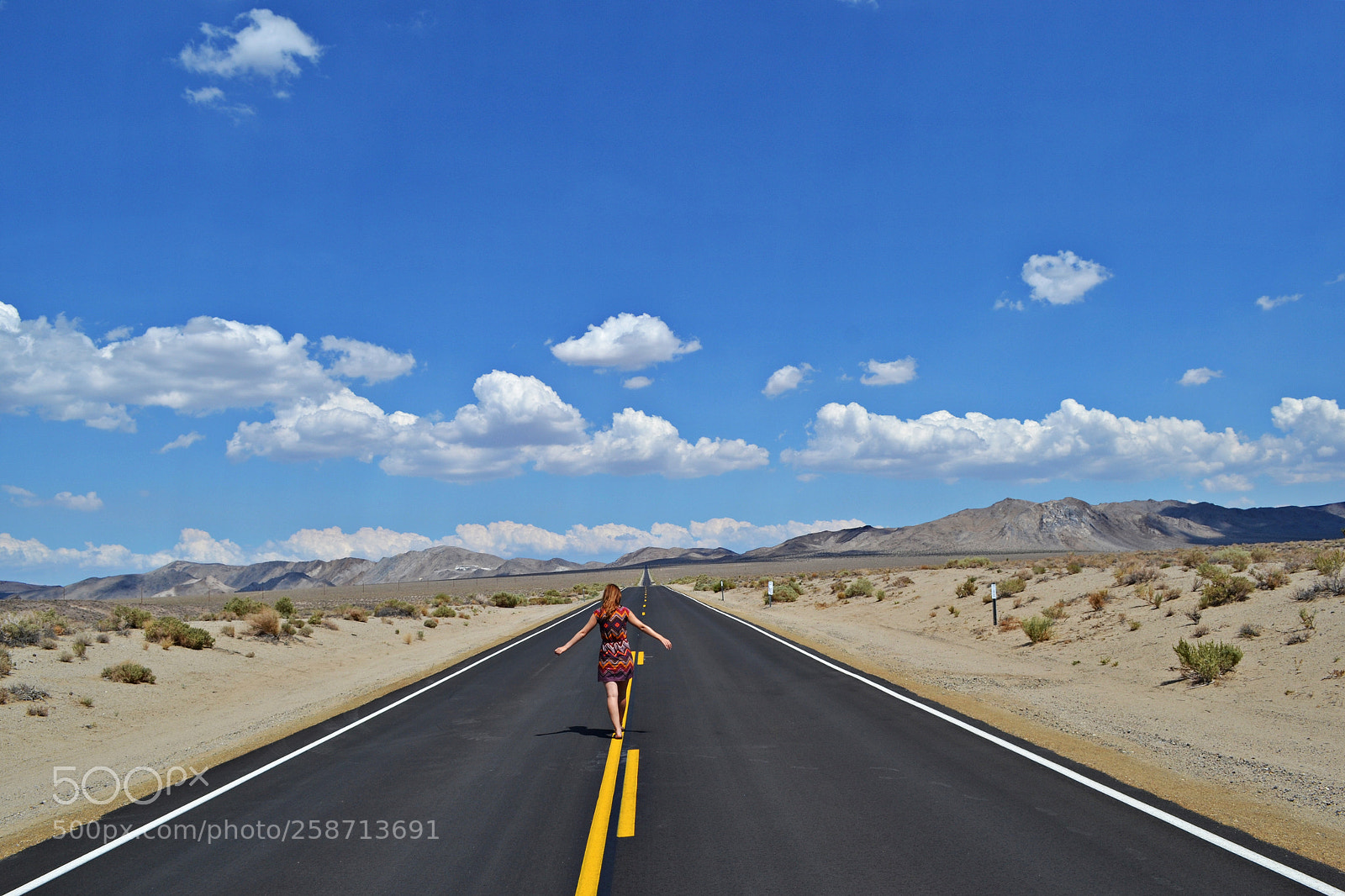 Nikon D3100 sample photo. Walk the line photography