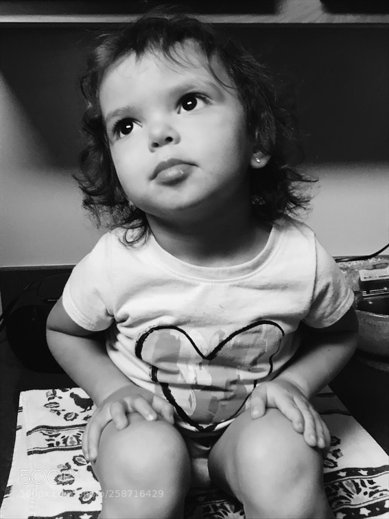 Apple iPhone 7 sample photo. The little kitchen girl photography
