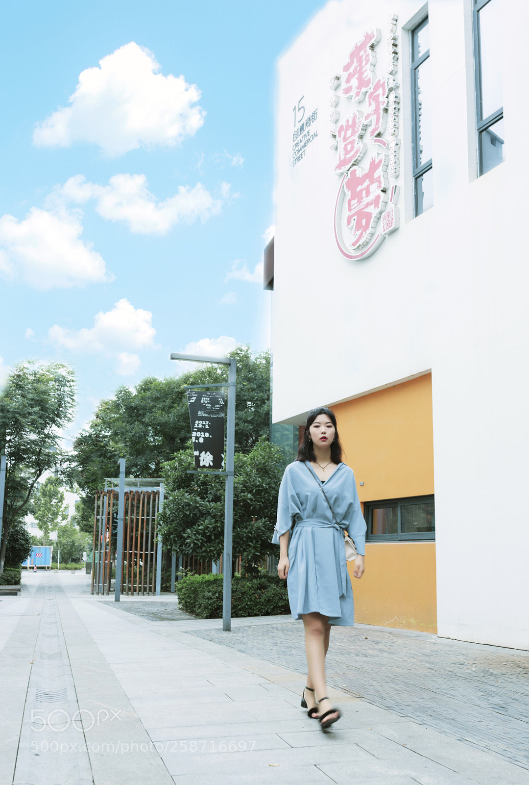Canon EOS 6D Mark II sample photo. 又在青春的路上 photography