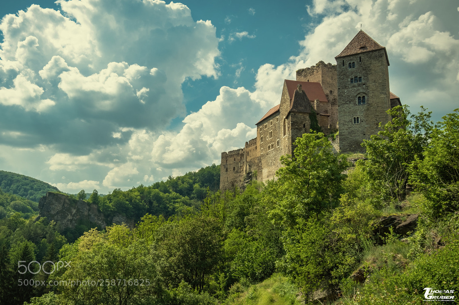 Fujifilm X-T2 sample photo. Burg hardegg photography