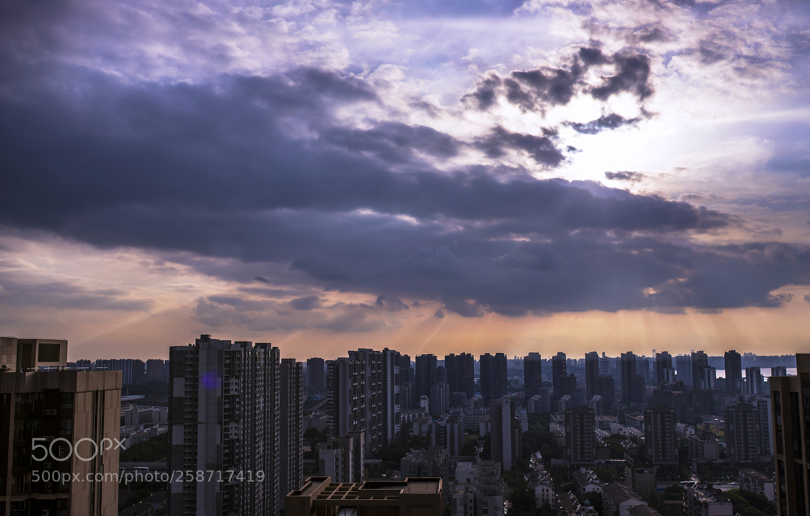 Canon EOS 6D Mark II sample photo. Good day photography