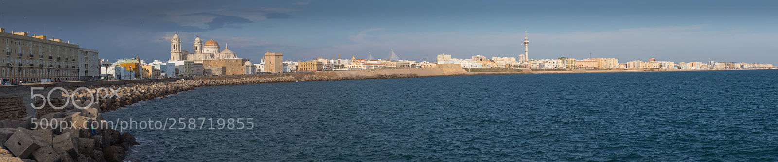 Canon EOS M5 sample photo. Cadiz pano photography
