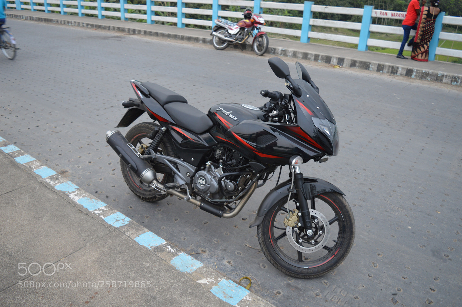 Nikon D3200 sample photo. Car photography