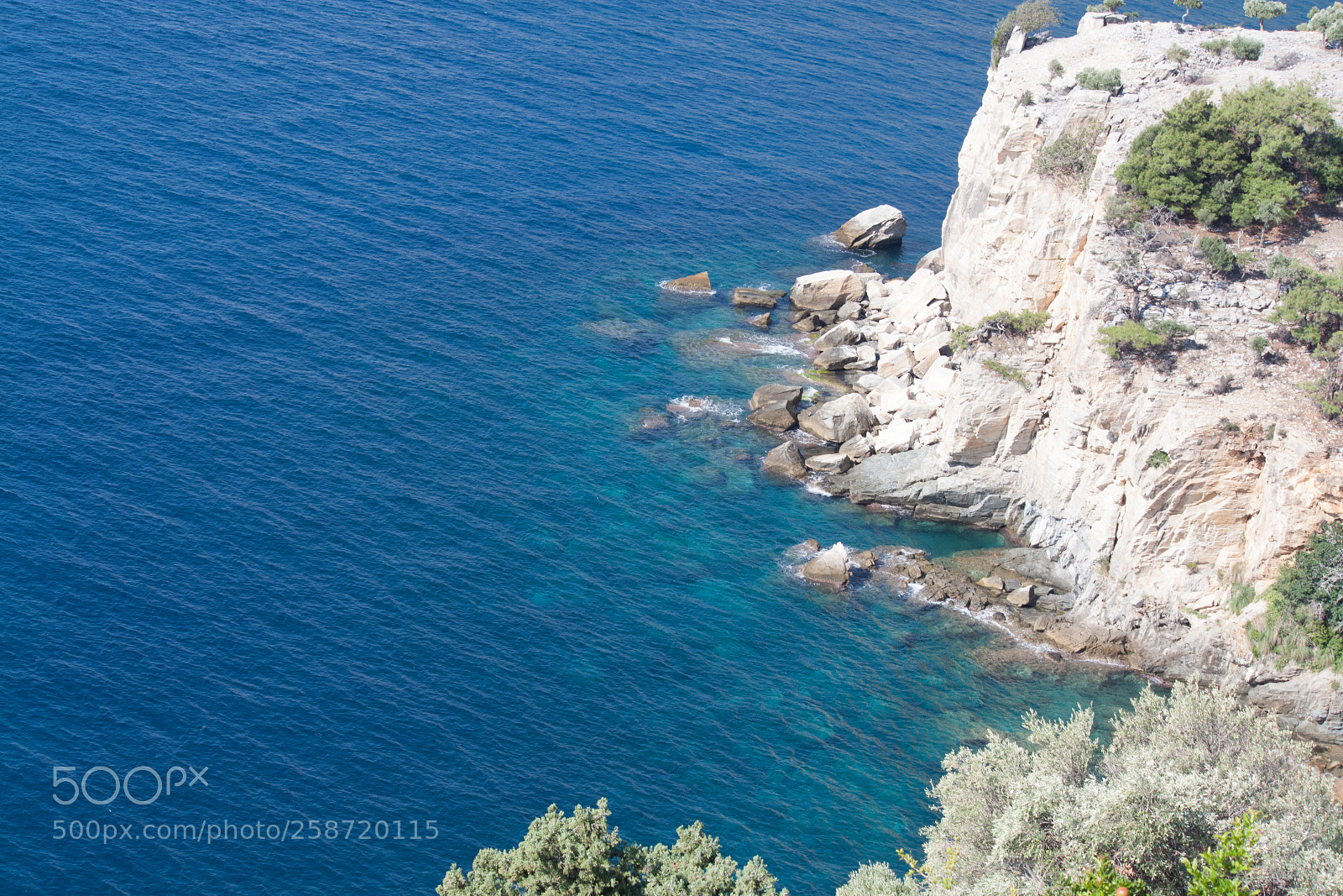 Canon EOS 450D (EOS Rebel XSi / EOS Kiss X2) sample photo. Sea on the greek photography