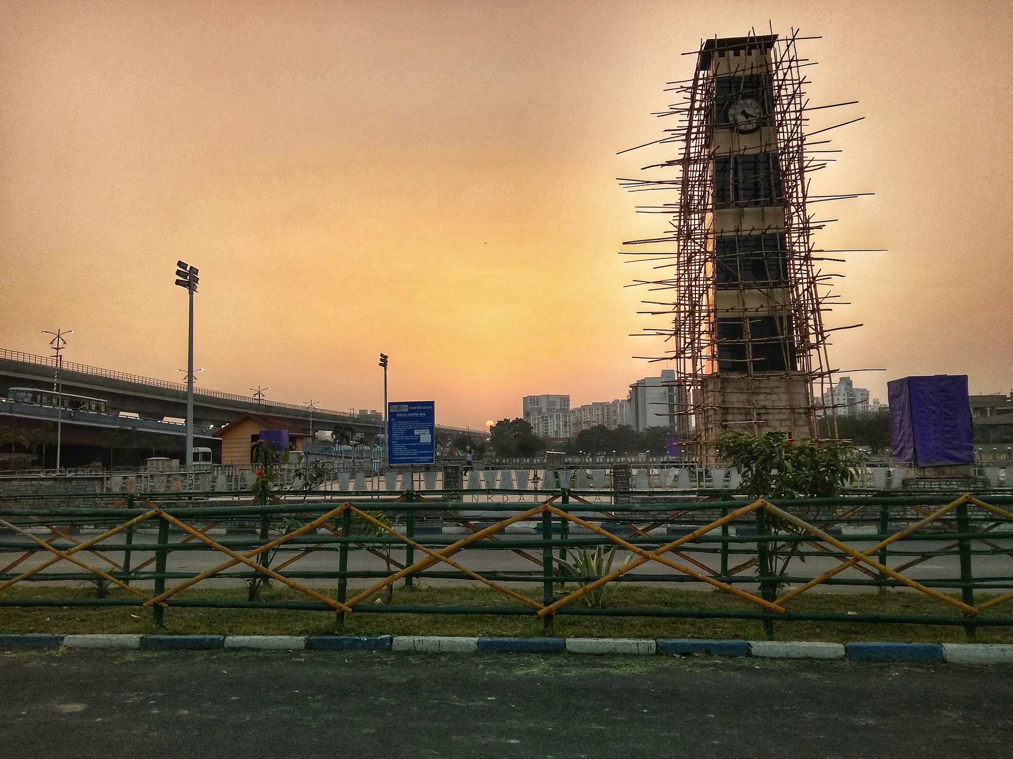 Motorola Moto G (5S) Plus sample photo. Sun set photography