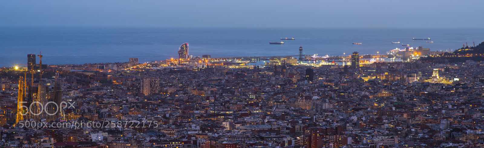 Pentax K-1 sample photo. Barcelona photography