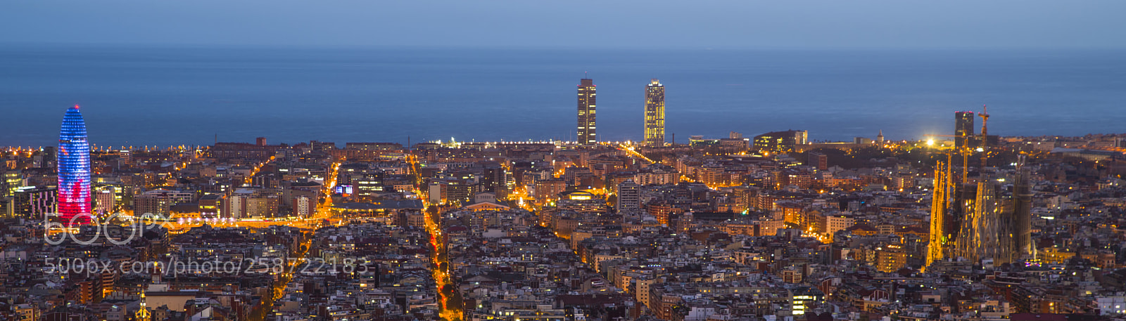 Pentax K-1 sample photo. Barcelona photography