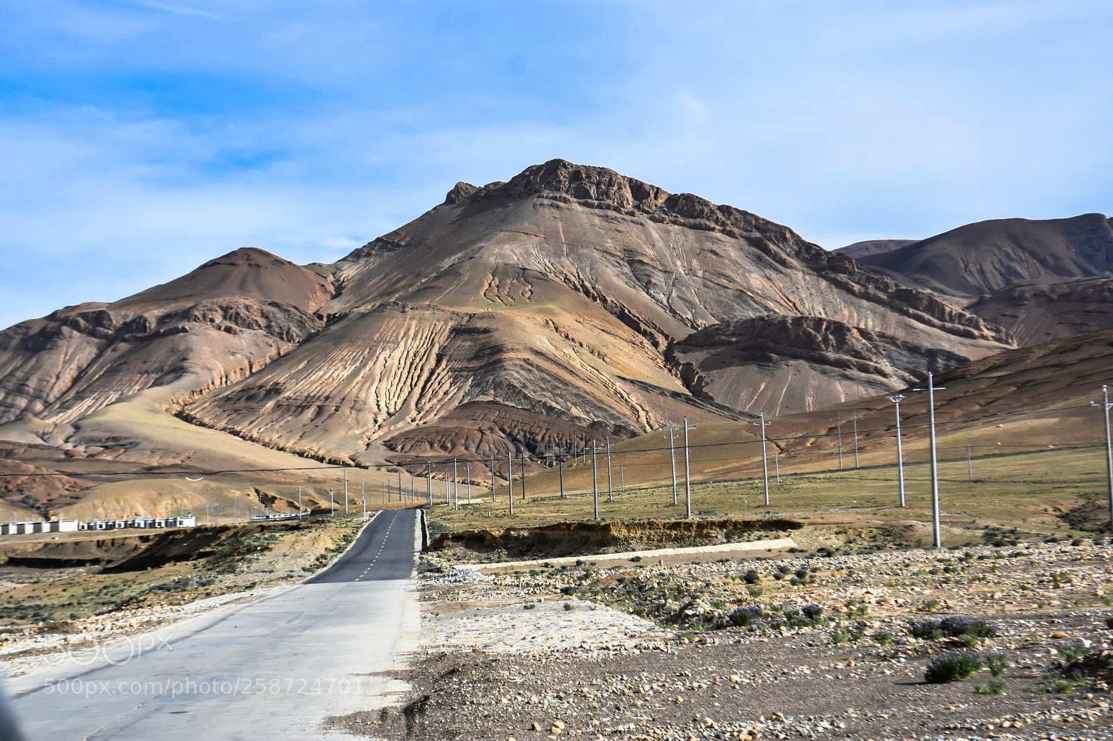 Nikon D7200 sample photo. On the road to photography