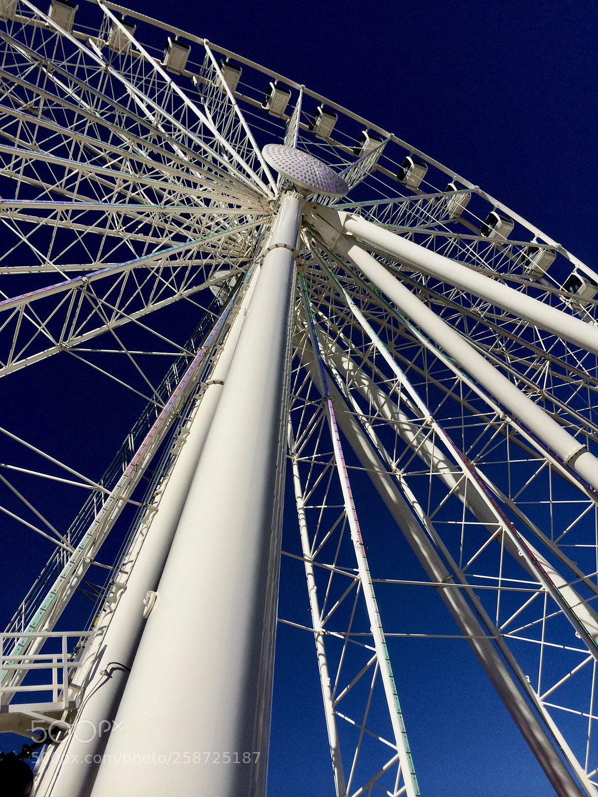 Apple iPhone 5s sample photo. Ferris wheel photography