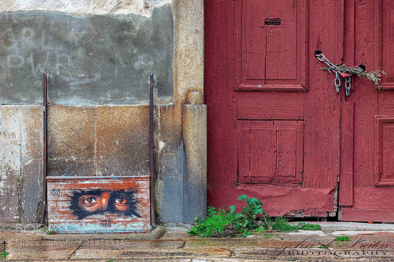 Canon EOS 5D Mark II sample photo. Watching you photography