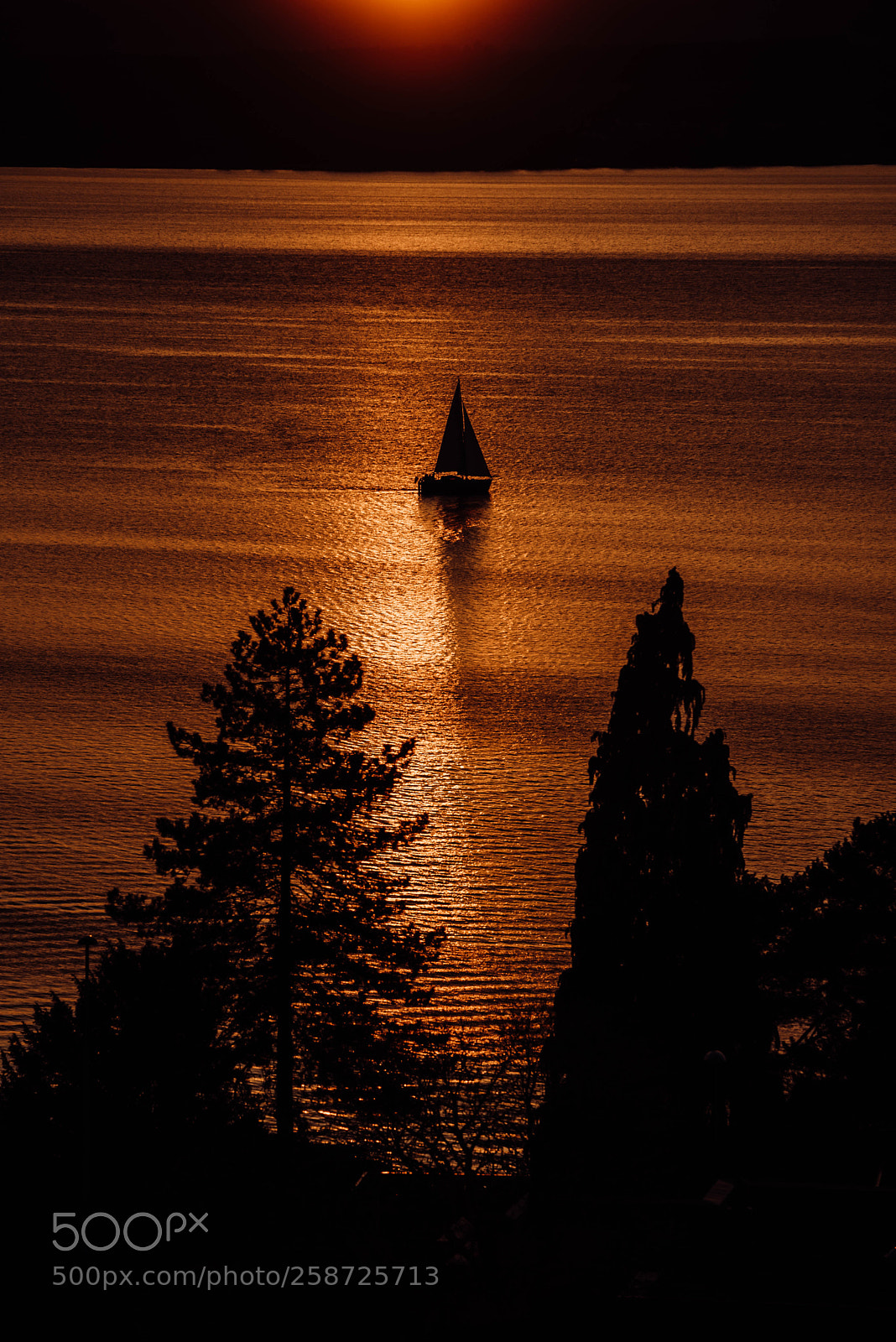 Nikon D750 sample photo. Caramel lake photography