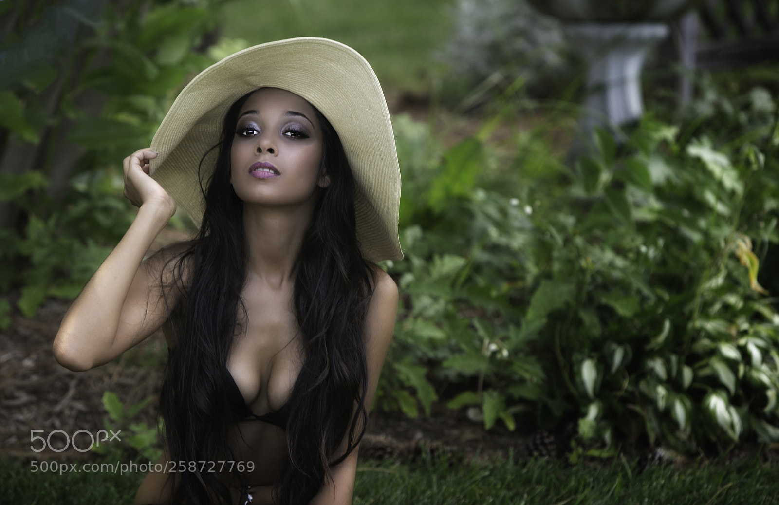 Canon EOS 6D sample photo. Samantha sunbathing photography