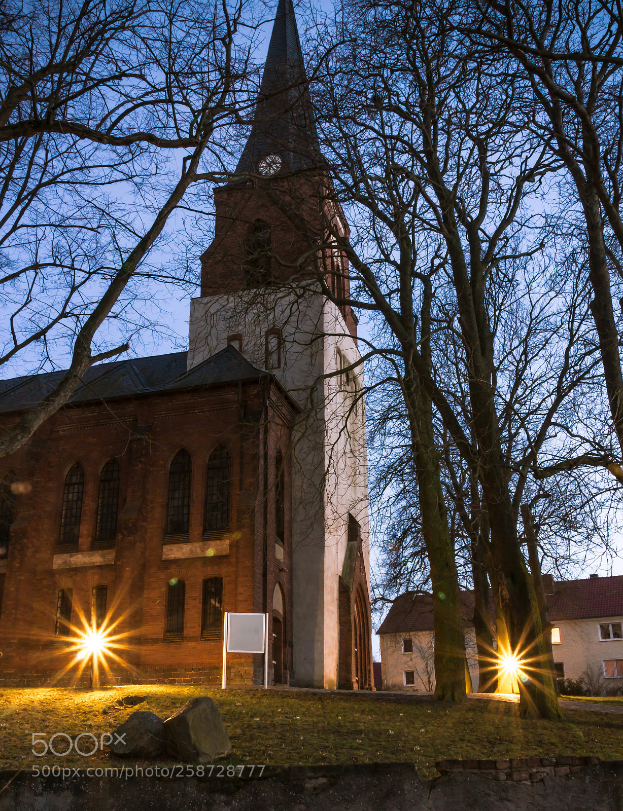 Canon EOS 100D (EOS Rebel SL1 / EOS Kiss X7) sample photo. Kirche in irxleben photography
