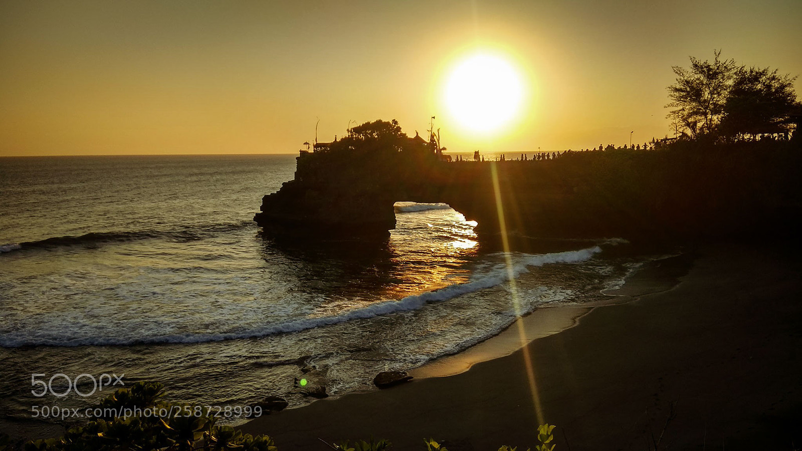 Xiaomi Redmi Note 4 sample photo. Tanah lot temple photography