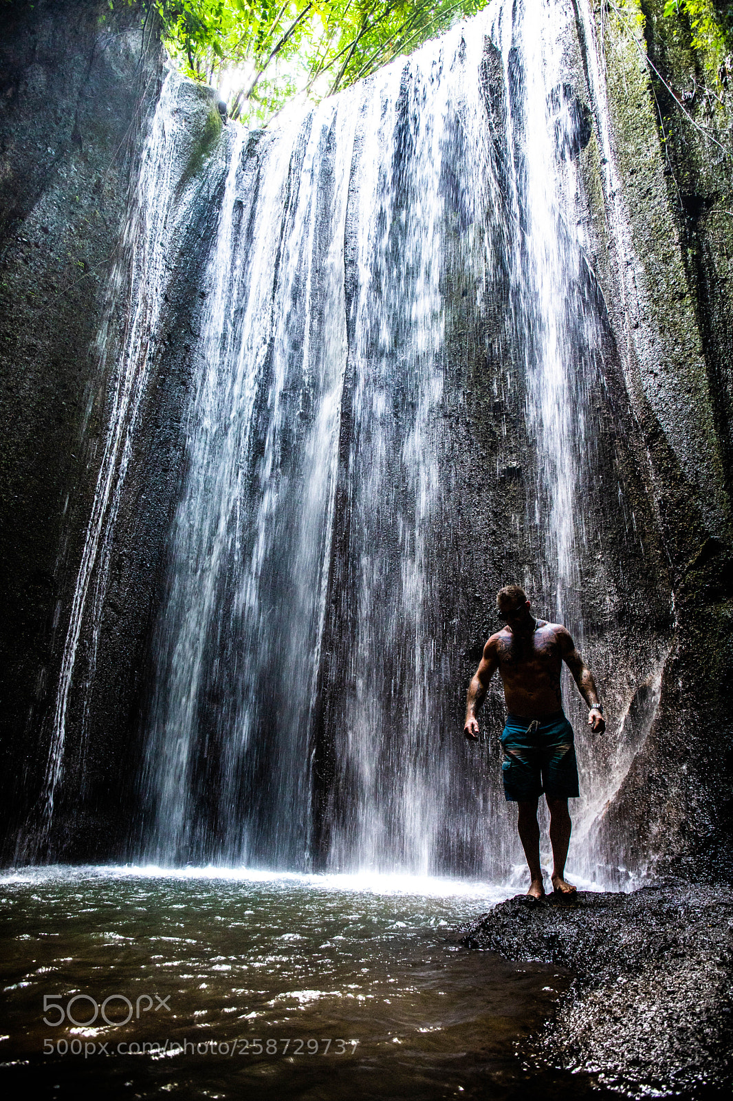 Canon EOS 6D Mark II sample photo. Secret waterfall photography
