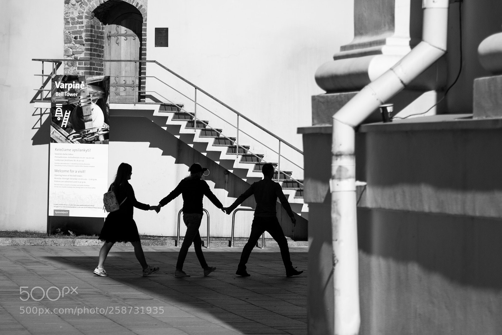 Canon EOS 7D sample photo. Street silhouette photography