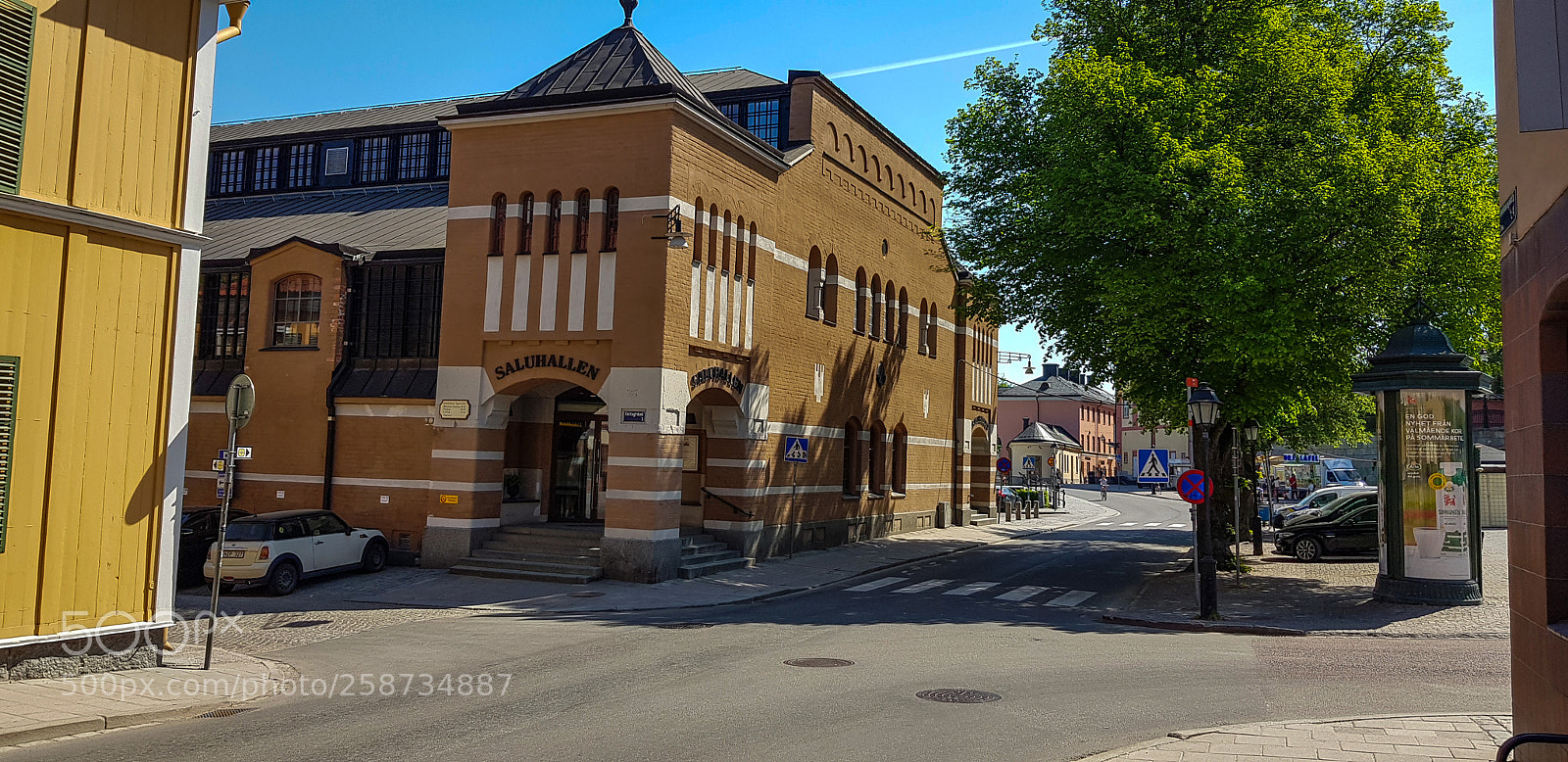 Samsung Galaxy S8 sample photo. The old food market photography