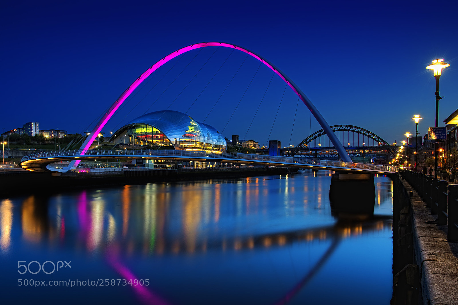 Nikon D810 sample photo. Gateshead millennium bridge photography
