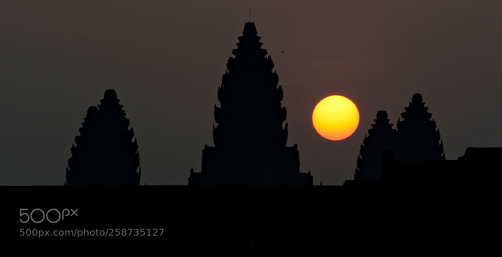 Nikon D5200 sample photo. Angkor wat sunrise photography