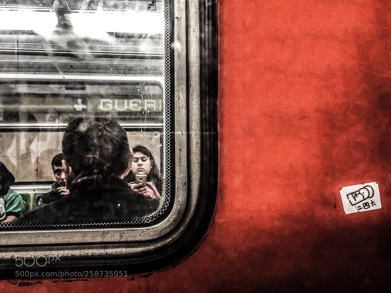 Apple iPhone 6 Plus sample photo. Subway photography