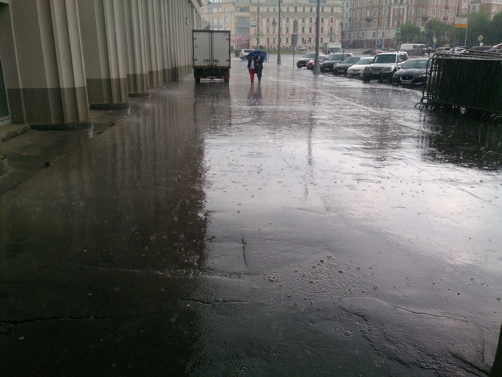 Sony Xperia ZR sample photo. Дождь photography