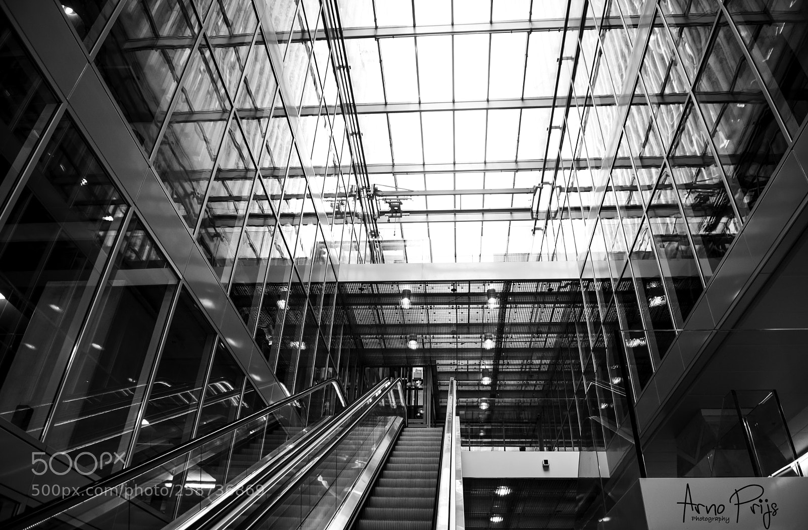 Nikon D7100 sample photo. Inside the rotterdam 

 photography