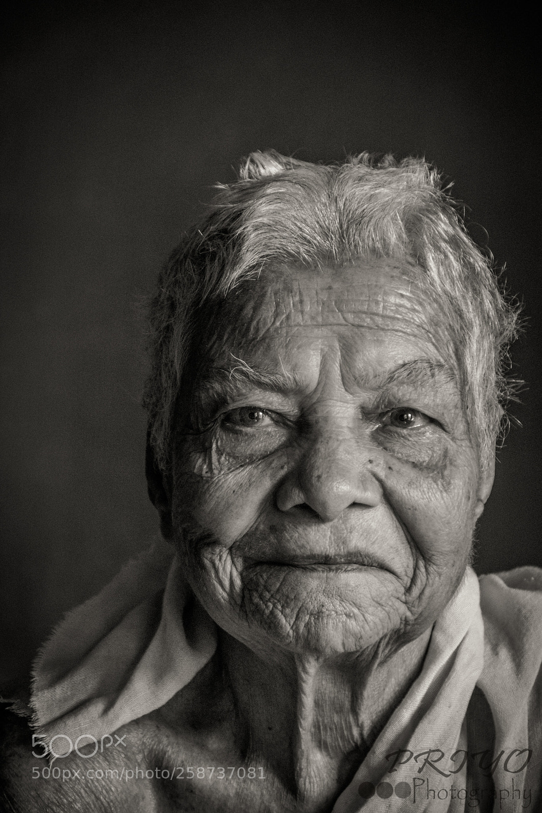 Nikon D3300 sample photo. Age lines photography