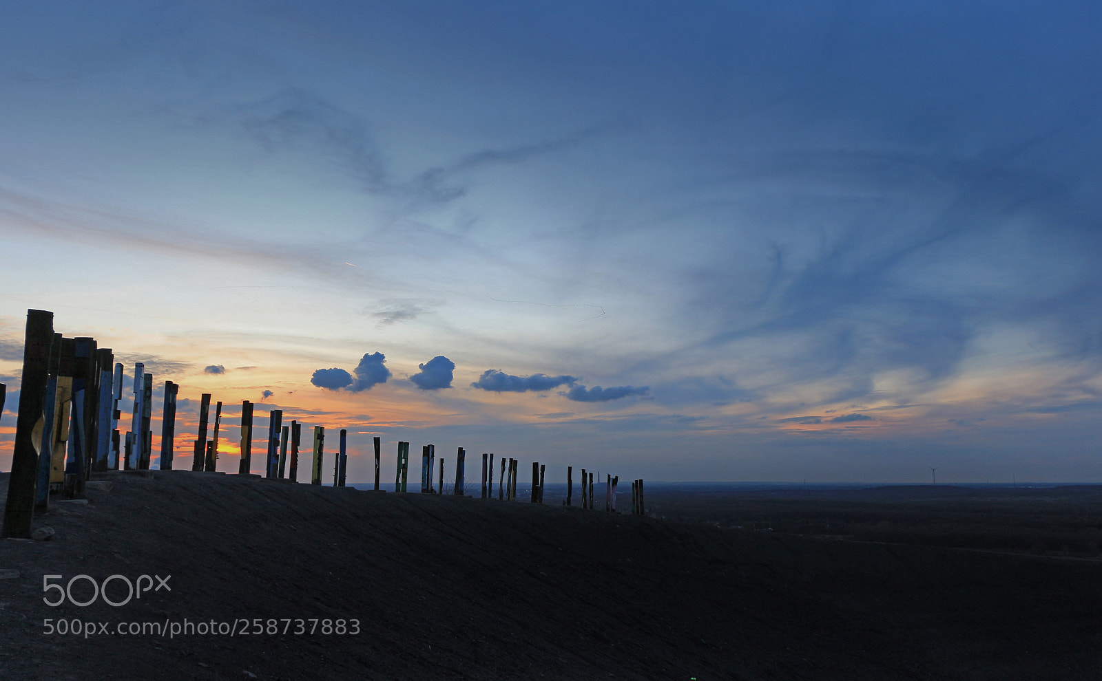 Canon EOS 700D (EOS Rebel T5i / EOS Kiss X7i) sample photo. Halde photography