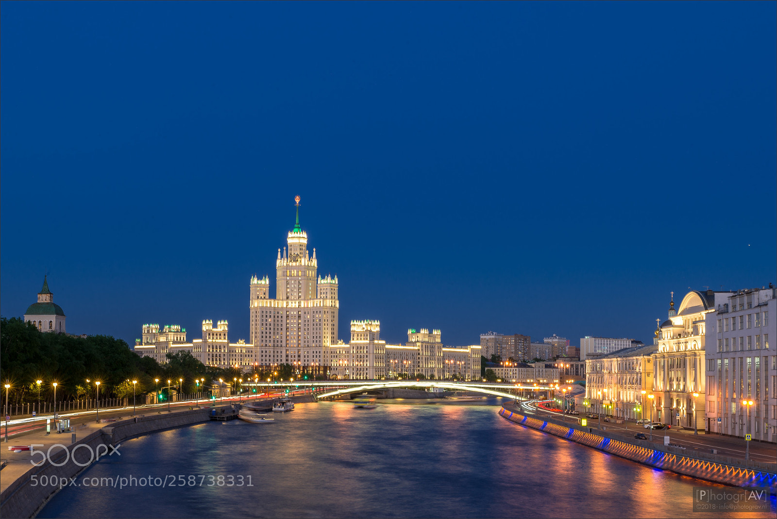 Nikon D600 sample photo. Moscow river in blue 2 photography