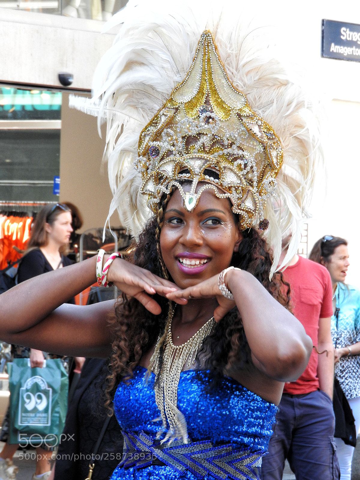 Nikon Coolpix P610 sample photo. Copenhagen karneval 1. photography